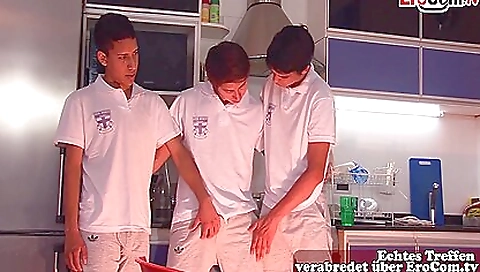 18 Jahrige Latino Teens 18+ Versuchen Das Erste Mal Twink Analsex 22 Min