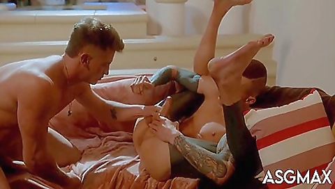 Hoss Kado Sneakily Jerked Off Under Dinner Table, Then Takes Roommates Dick - Honeyguide Pt 2 17 Min