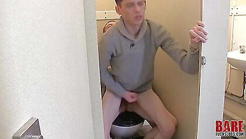 Bfs Barefucksluts Public Bathroom